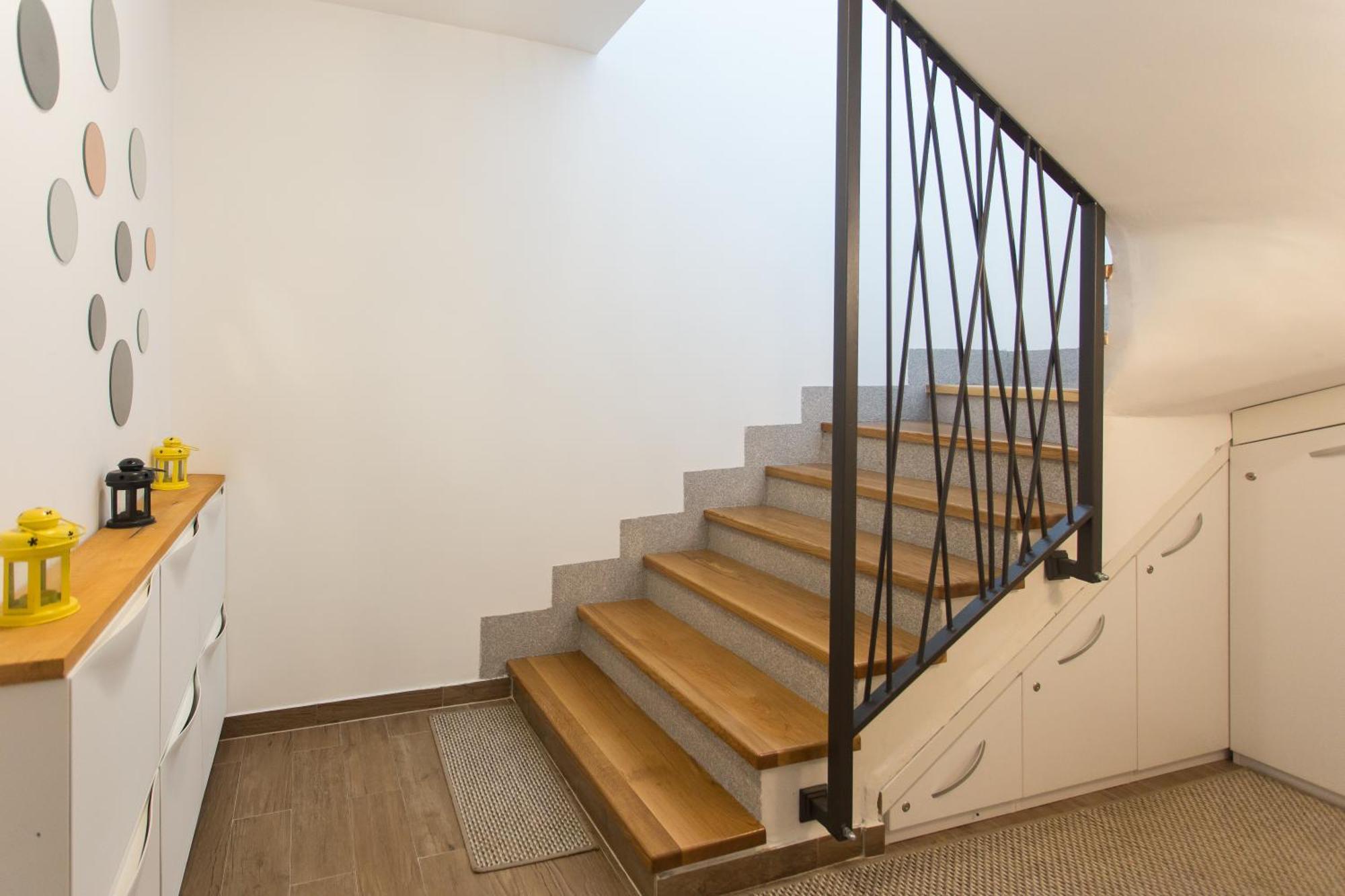 Life - New And Luxury Holiday House Каштела Экстерьер фото